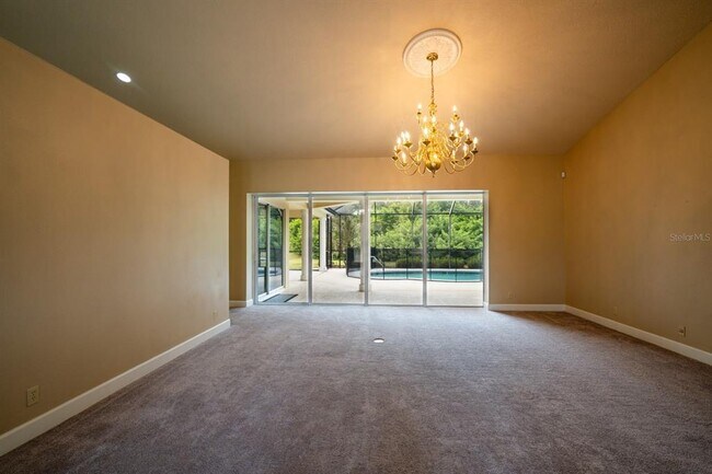 Building Photo - 3037 Lynwood Ct