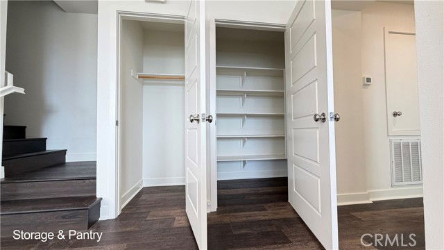 Building Photo - 12745 Watt Ln