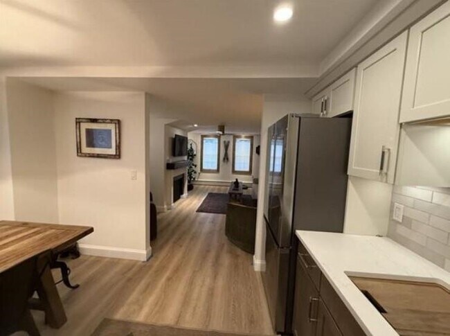 Building Photo - 2895 White Mountain Hwy