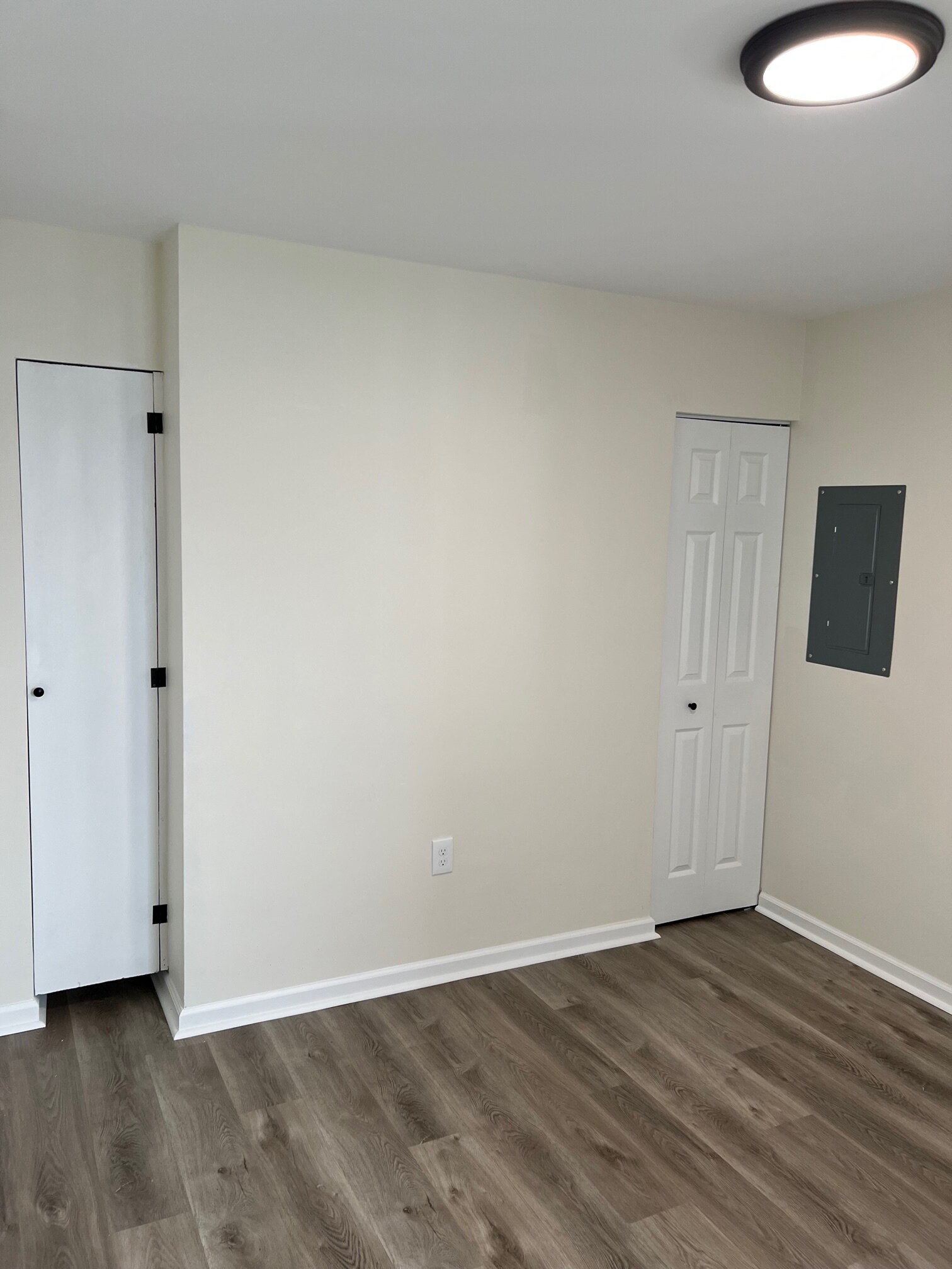 Bedroom - 7 Cypress St