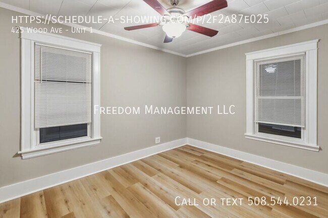 Building Photo - 425 Wood Ave