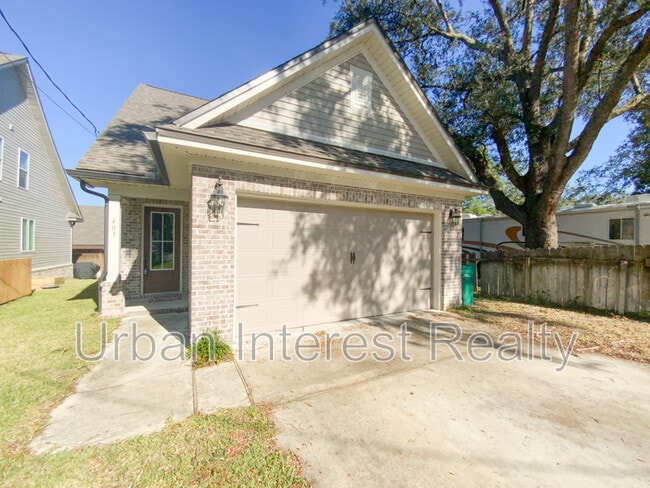 Primary Photo - 403 King St