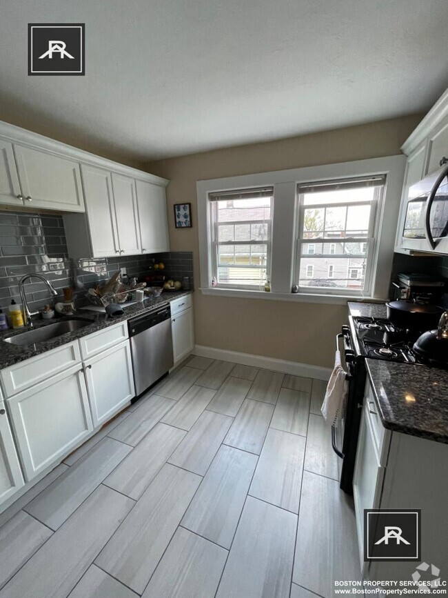 Building Photo - 2 bedroom in Boston MA 02108