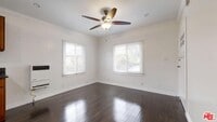 Building Photo - 3511 N Griffin Ave