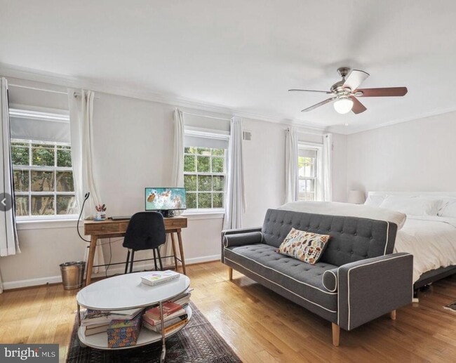 Building Photo - 5105 Westbard Ave