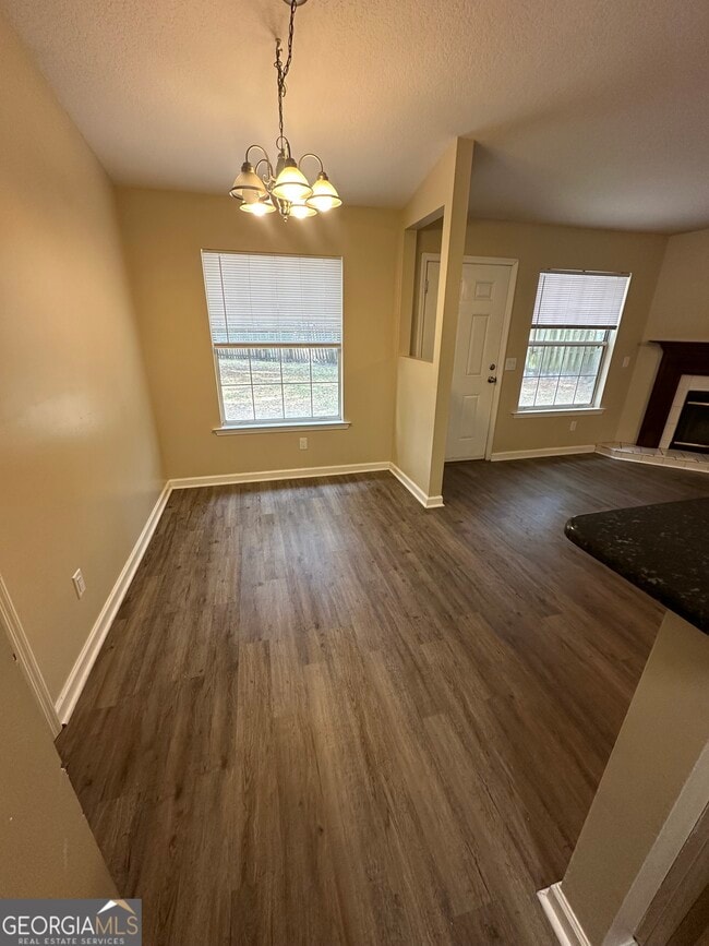 Building Photo - 104 St Helena Ct