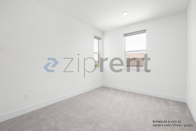 Building Photo - 8354 Akino Ct