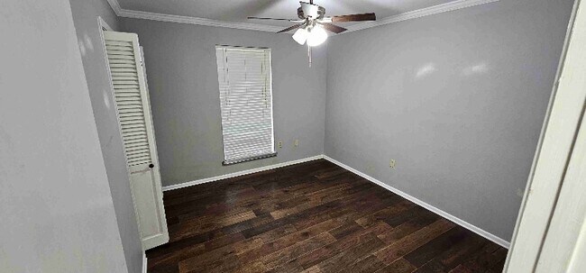 Building Photo - 2318 Stonewood Dr