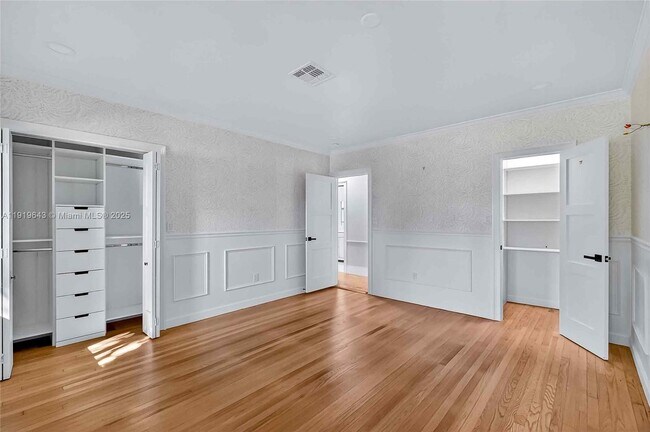 Building Photo - 6731 SW 138th St