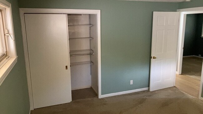 Building Photo - 4783 Loxley Dr