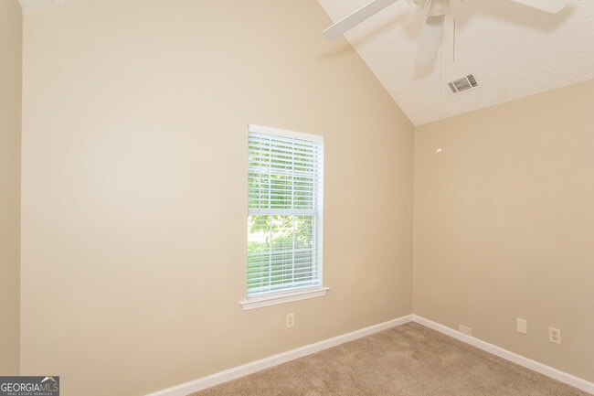 Building Photo - 40 Richmond Pl