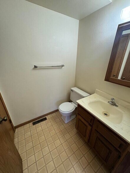 Building Photo - 3001 Cimarron Trl