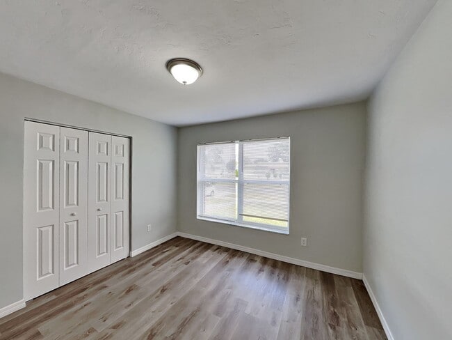 Building Photo - Charming 3-Bed Home in Spring Hill