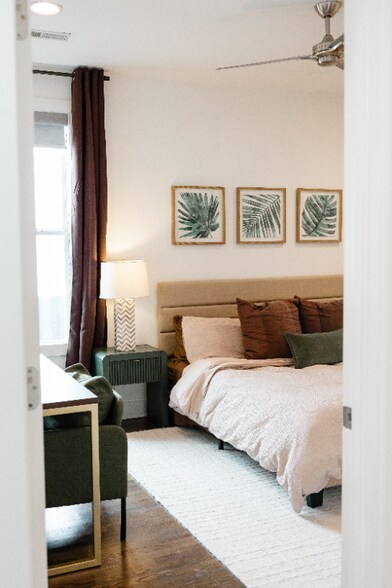 Building Photo - 407b 35th Ave N