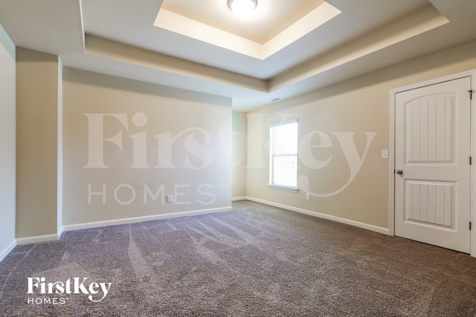 Building Photo - 6013 Cloverfield Way