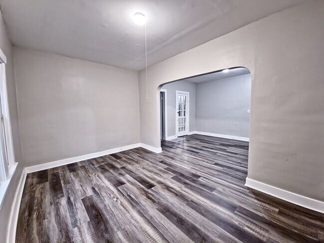 Building Photo - 4321 Storer Ave