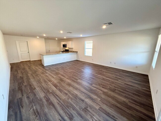 Building Photo - 2024 Construction 3 Bedroom Home in Cheyenne Meadows!