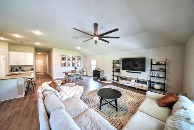 Building Photo - Stunning Home with 3-Car Garage in New Bra...