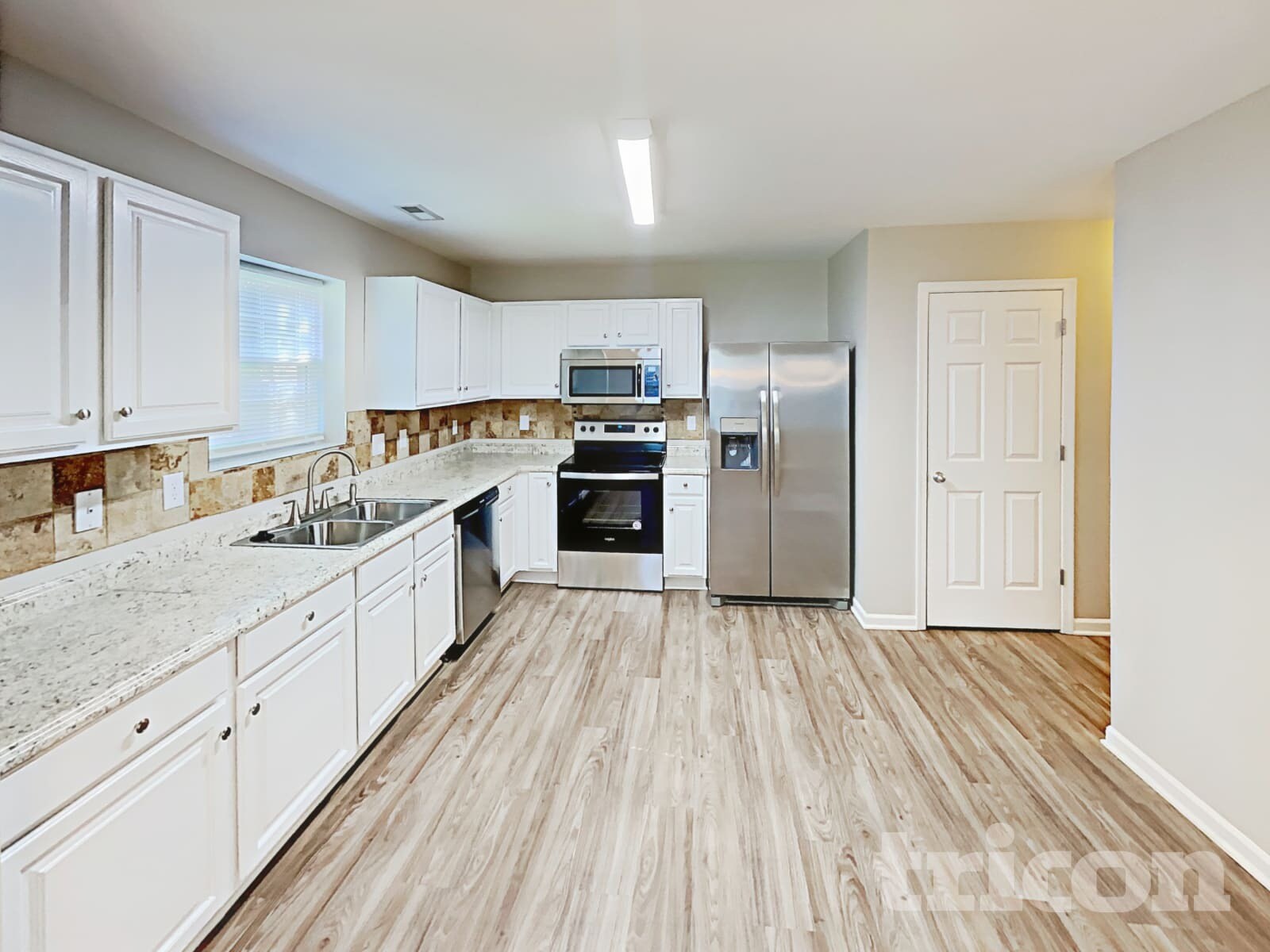 Building Photo - 4019 Black Locust Terrace