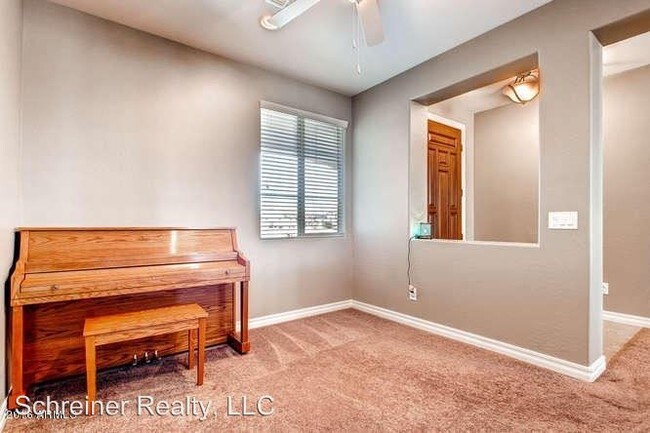 Building Photo - 4 br, 3 bath House - 2506 E. Tonto Dr.