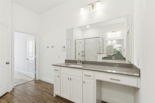 Building Photo - 7143 Buchanan Dr