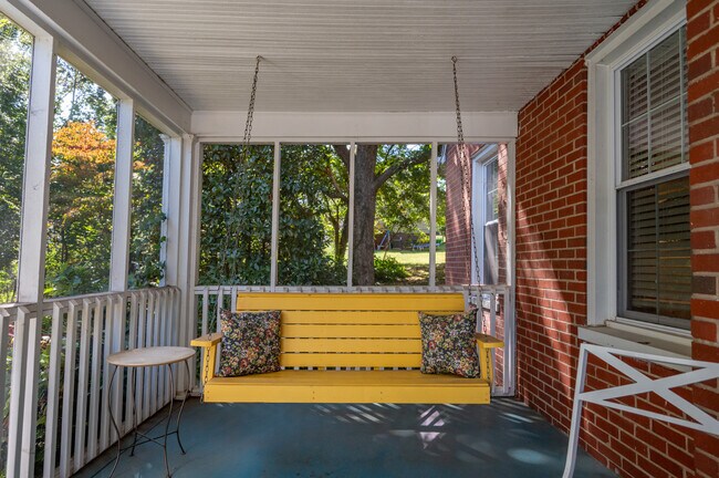 Building Photo - 1019 Chowan Ave