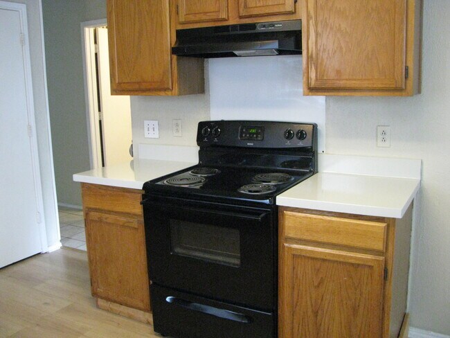 Building Photo - 1431 Windmill Ln