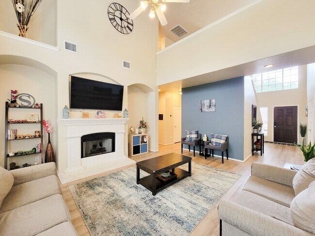 Building Photo - 17615 Forest Haven Trail