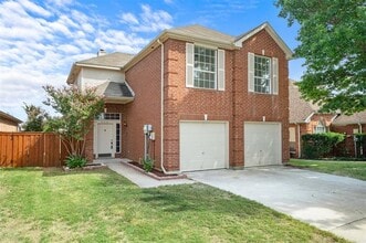 Building Photo - 945 Azalia Dr