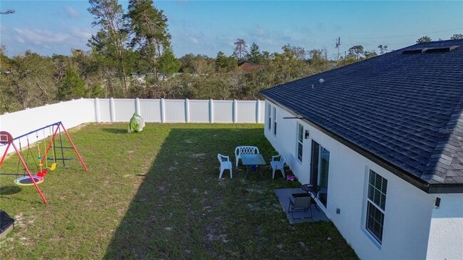 Building Photo - 16950 SW 42 Ave