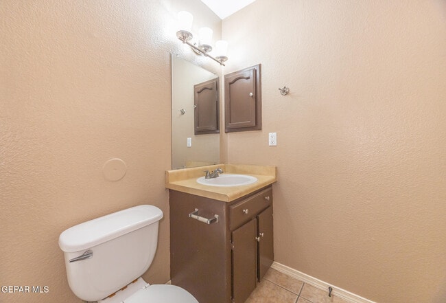 Building Photo - 449 Valle Calido Dr