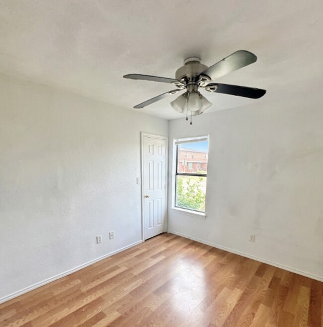 Building Photo - 3414 Cantabrian Dr