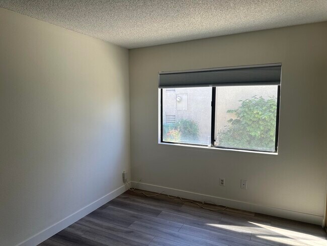 Building Photo - 40461 Bay Hill Way