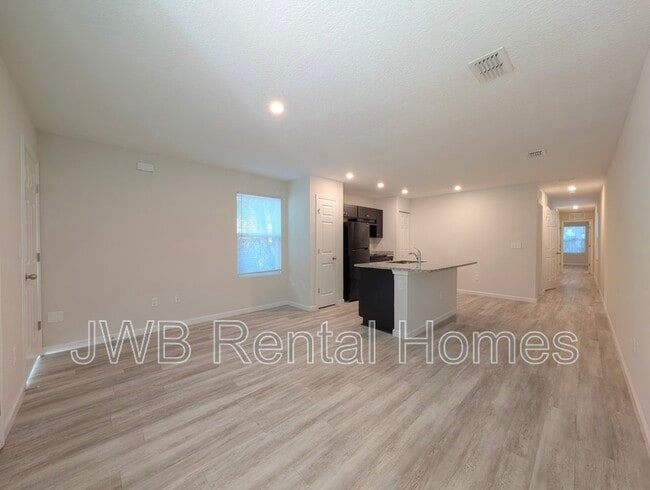 Building Photo - 1016 Spearing St