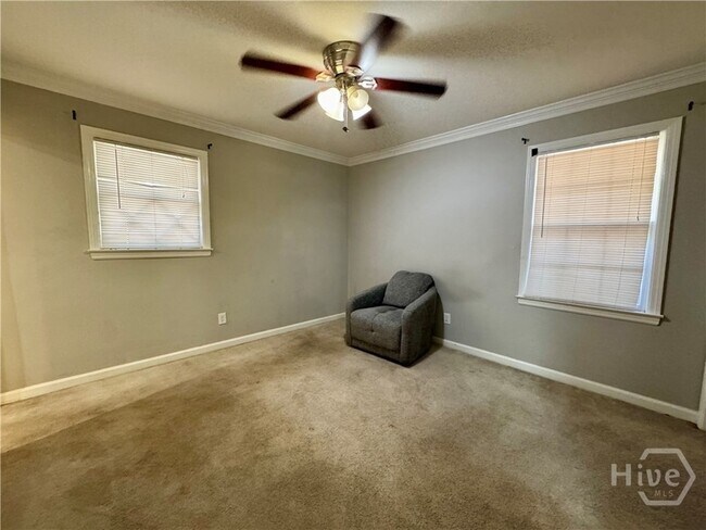 Building Photo - 12406 Largo Dr