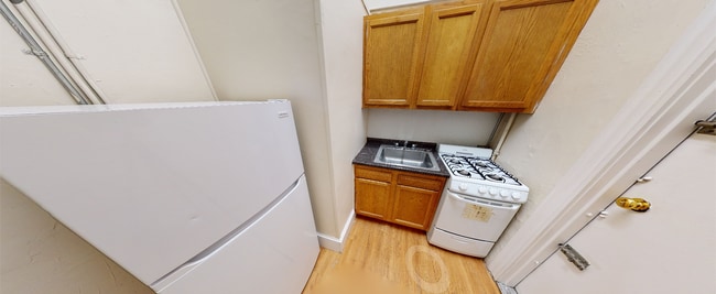 Building Photo - 1193 Boylston St