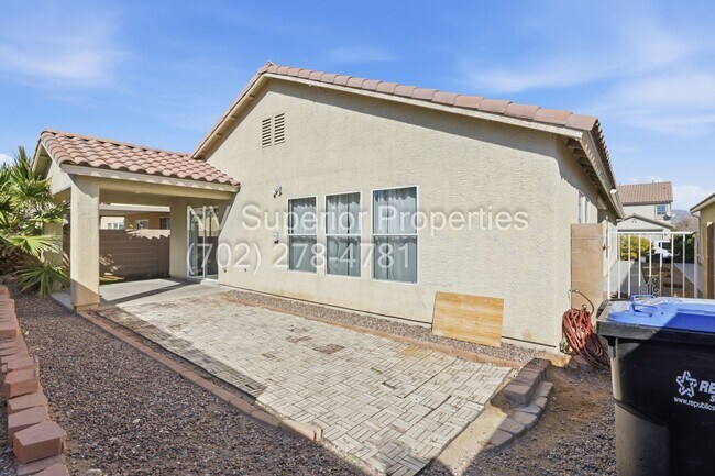 Building Photo - NW North Las Vegas!! Single Story!! No Carpet!! Low Maintenance Desert landscape front and back!!
