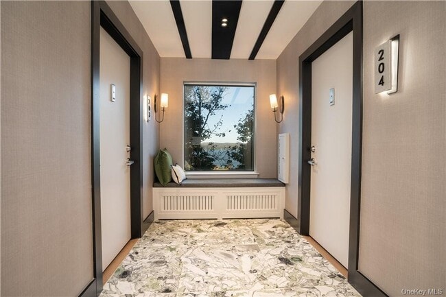 Building Photo - 8-12 S Boulevard Unit# 8-104