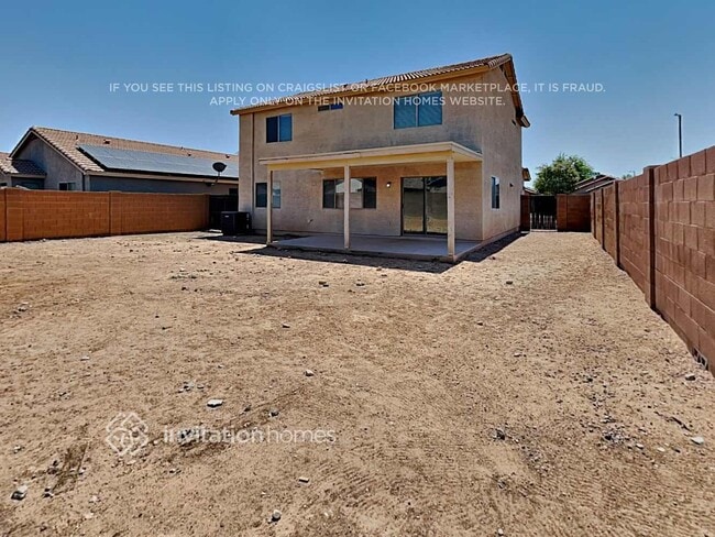 Building Photo - 13842 W Keim Dr