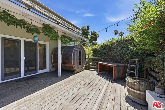 Building Photo - 3240 Tilden Ave