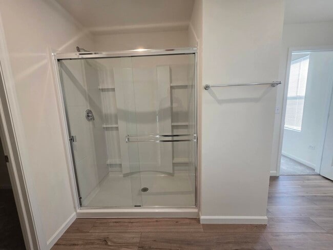 Building Photo - 5919 Hawkweed Dr