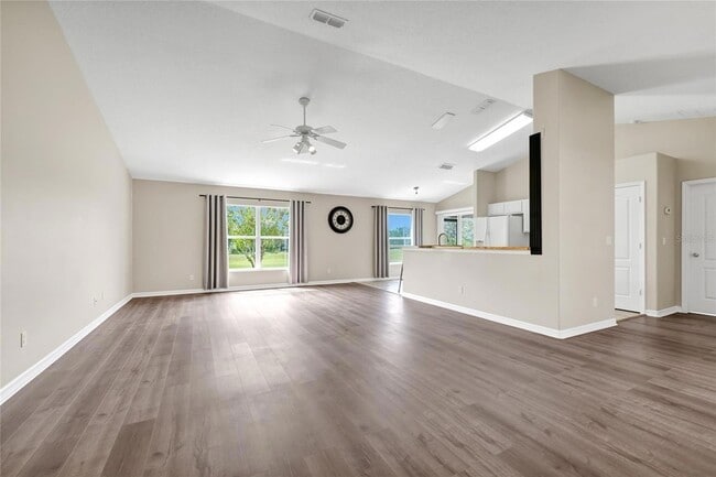 Building Photo - 514 Lake Sumner Dr