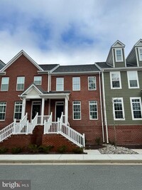 Building Photo - 300 Dixon St