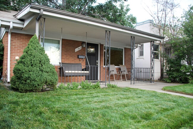 Building Photo - Evolve Real Estate: Fully Remodeled Gorgeous Bungalow in West Wash Park. 2 Bedrooms August 1!