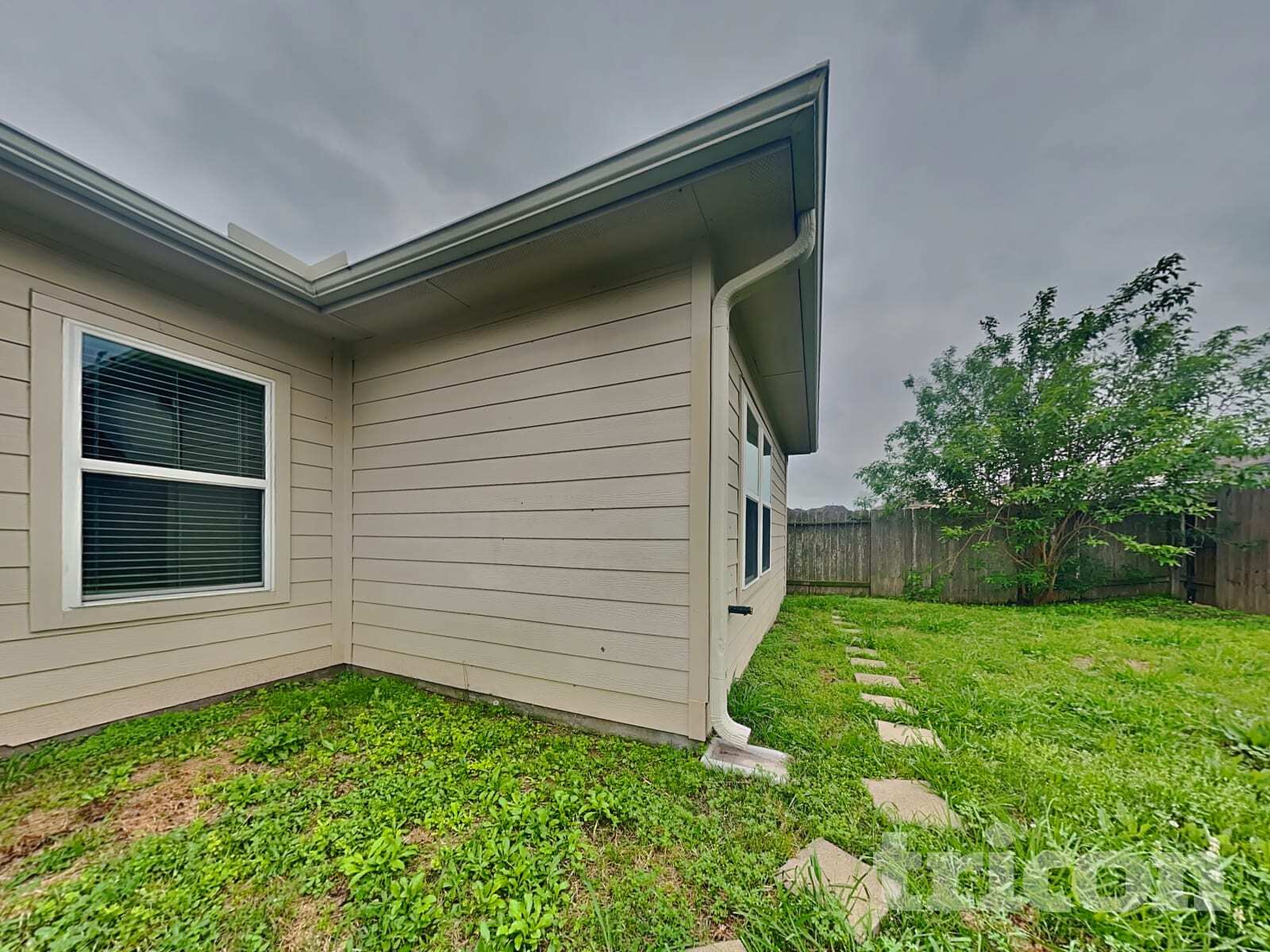 Building Photo - 6103 Coleus St