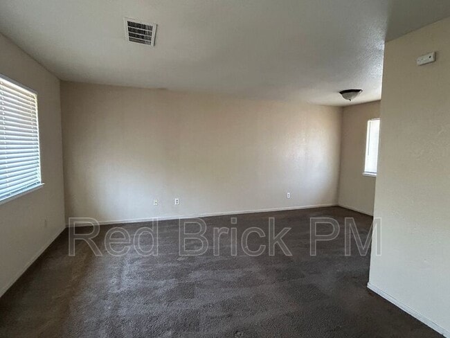 Building Photo - 3372-3378 San Mateo Ct