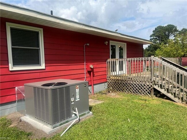 Building Photo - 458 Longstreet Ln