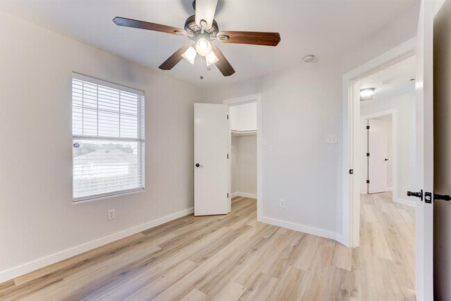 Building Photo - 12507 Rio Bravo St