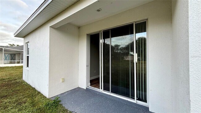 Building Photo - 710 Leopard Ct