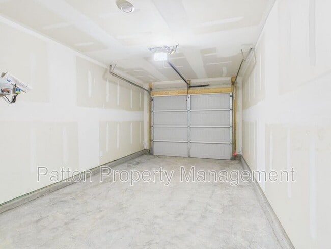 Building Photo - 2757 Paisley Rd